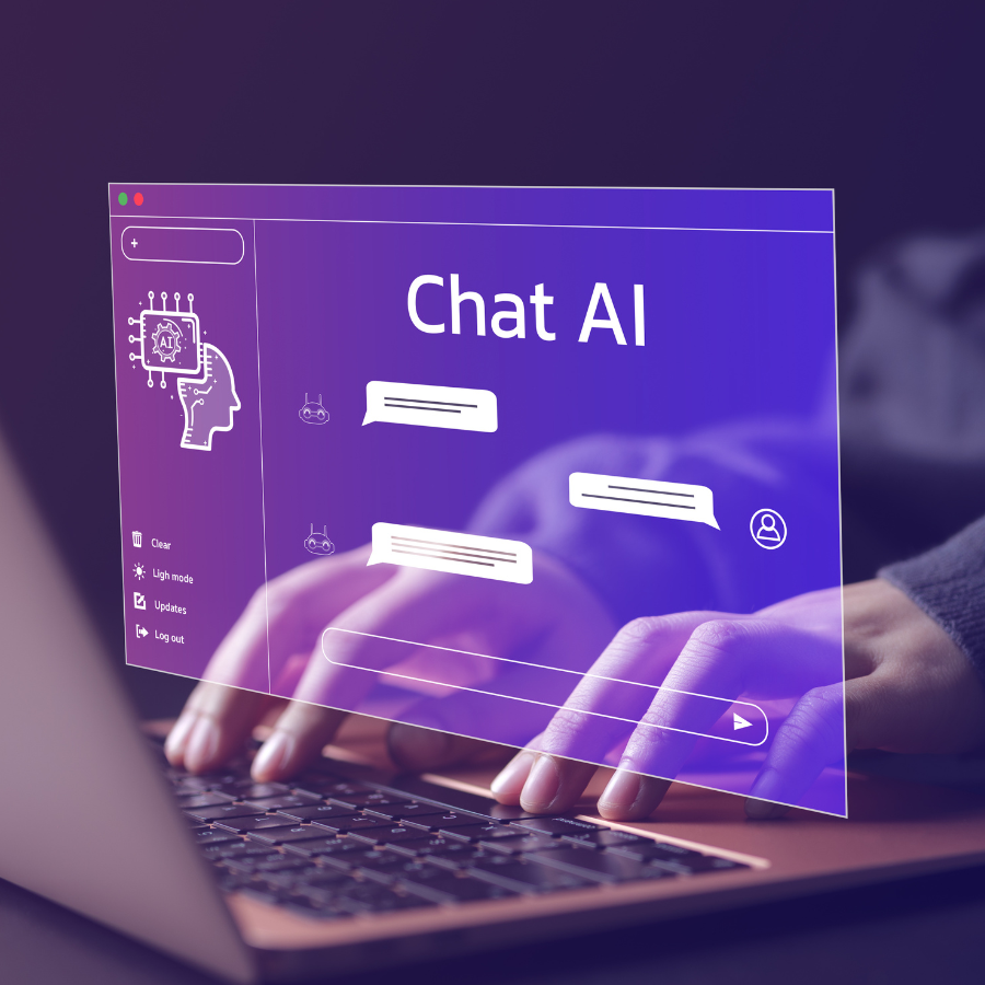 Eine Person tippt auf einem Laptop, während eine transparente Benutzeroberfläche mit der Aufschrift „Chat AI“ und Chatblasen über dem Bildschirm eingeblendet ist – symbolisch für den Einsatz von KI-gestützter Chatsoftware.